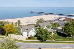 456 Monroe Blvd, South Haven, MI 49090 - Photo 2