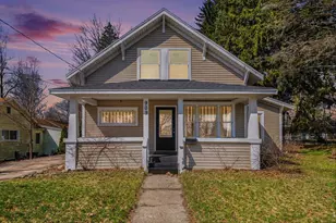 909 S Franklin St, Greenville, MI 48838 - Photo 1