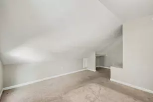 909 S Franklin St, Greenville, MI 48838 - Photo 14