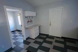 849 Bates St SE, Grand Rapids, MI 49506 - Photo 6