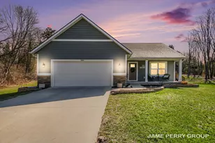 13061 Spruce Ridge Rd, Gowen, MI 49326 - Photo 2