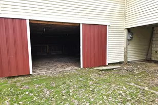 52561 38th Ave, Bangor, MI 49013 - Photo 4