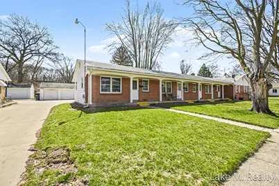 906 Belfield Street SW, Wyoming, MI 49509 - Photo 1