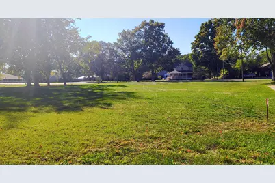 3433 Washington Avenue, Saint Joseph, MI 49085 - Photo 2