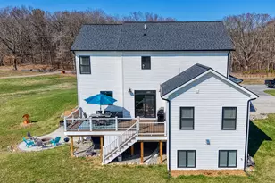 2015 Pierce Rd, Chelsea, MI 48118 - Photo 4