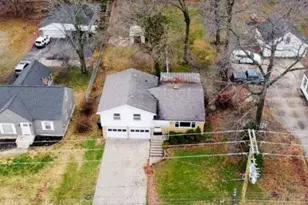 3835 Burlingame Ave SW, Wyoming, MI 49509 - Photo 4