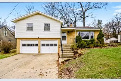 3835 Burlingame Avenue SW, Wyoming, MI 49509 - Photo 1