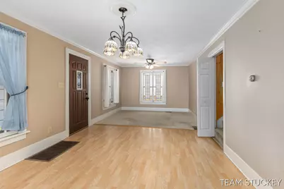 518 N State Street, Ionia, MI 48846 - Photo 6