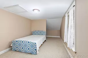 518 N State St, Ionia, MI 48846 - Photo 16