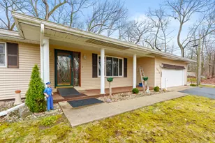 1775 Monroe Beach, Battle Creek, MI 49014 - Photo 24