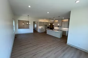 6748 Vriesland Xing, Zeeland, MI 49464 - Photo 4