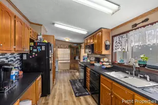 7062 Independence Ln SW, Grand Rapids, MI 49548 - Photo 4