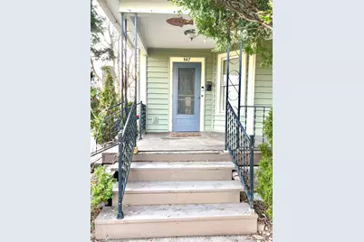 447 Emerald Avenue NE, Grand Rapids, MI 49503 - Photo 2