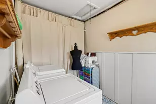 108 Arden Park Ave, Sturgis, MI 49091 - Photo 12