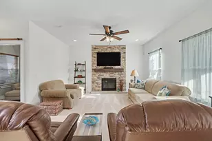 5193 Grand River Cir, Jackson, MI 49201 - Photo 12