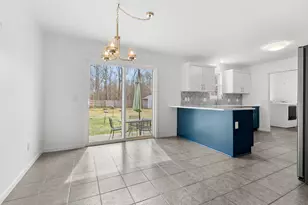 36029 Valley Dr, Paw Paw, MI 49079 - Photo 10