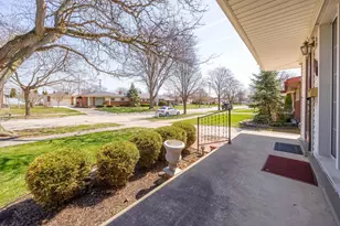 3230 Maxwell St, Trenton, MI 48183 - Photo 4