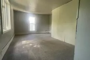 [Address not provided], Lansing, MI 48906 - Photo 18
