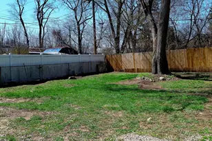 8845 Faust Ave, Detroit, MI 48228 - Photo 2