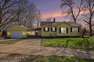 1904 Nelson Ave SE, Grand Rapids, MI 49507 - Photo 1