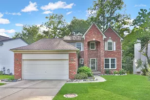 3288 Hickory Dr, Lake Orion, MI 48359 - Photo 2