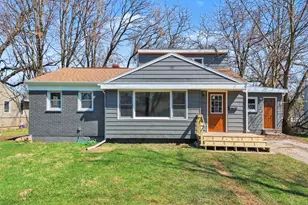 1332 Manor St, Kalamazoo, MI 49006 - Photo 1