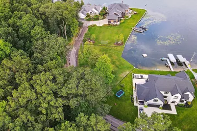 904 E Eagle Lake Drive, Kalamazoo, MI 49009 - Photo 6