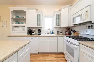 8340 Logan Bay St, Kalamazoo, MI 49009 - Photo 16