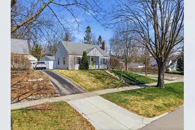 1102 Arborview Boulevard, Ann Arbor, MI 48103 - Photo 2