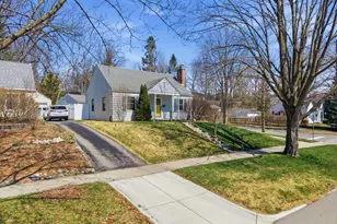 1102 Arborview Blvd, Ann Arbor, MI 48103 - Photo 2