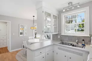 1102 Arborview Blvd, Ann Arbor, MI 48103 - Photo 10