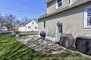 736 Lincoln Ave, Holland, MI 49423 - Photo 16