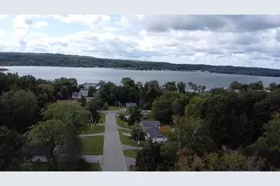 8349 Leecrest Boulevard, Onekama, MI 49675 - Photo 16