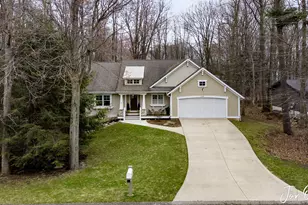 3359 Gaslight Ln, Saugatuck, MI 49453 - Photo 52