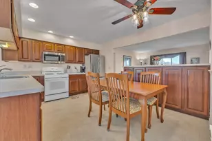 39345 Surrey Heights Ct, Westland, MI 48186 - Photo 14