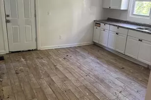 11790 Wilshire Dr, Detroit, MI 48213 - Photo 2