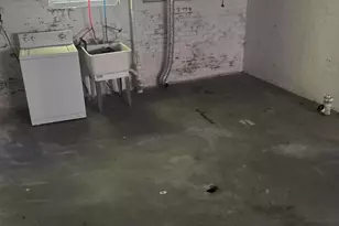 11790 Wilshire Dr, Detroit, MI 48213 - Photo 10