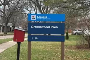 37781 Ladywood, Livonia, MI 48154 - Photo 40