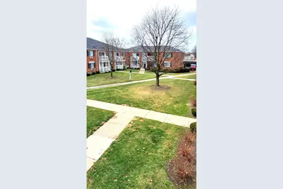 2445 Torquay Avenue #211, Royal Oak, MI 48073 - Photo 2