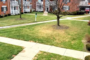 2445 Torquay Ave, Royal Oak, MI 48073 - Photo 2