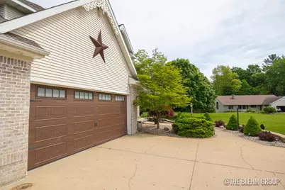 1705 Fritz Street, Marne, MI 49435 - Photo 6
