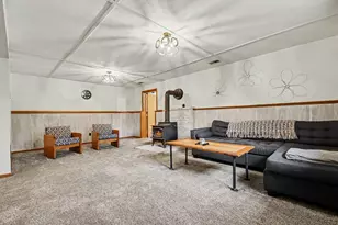 974 E 98th St, Grant, MI 49327 - Photo 14