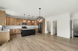 5085 Buxton Trl, Kalamazoo, MI 49009 - Photo 10
