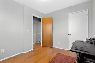 6733 Amberly St, Portage, MI 49024 - Photo 20