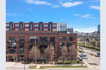 600 Broadway Avenue NW #421, Grand Rapids, MI 49504 - Photo 2