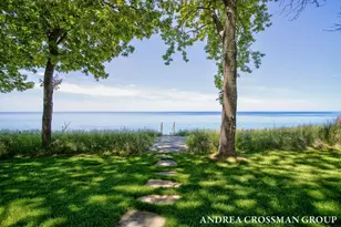 6129 Lakeshore Ave, West Olive, MI 49460 - Photo 4