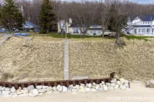 6129 Lakeshore Ave, West Olive, MI 49460 - Photo 12