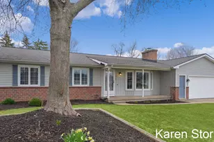 7362 Windgate Dr, Jenison, MI 49428 - Photo 2