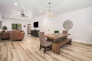 318 Edgell St, South Haven, MI 49090 - Photo 4