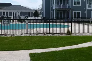 207 S William St, Ludington, MI 49431 - Photo 28
